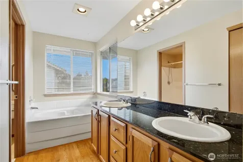 12402 107th Place NE Kirkland WA 98034