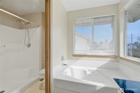 12402 107th Place NE Kirkland WA 98034