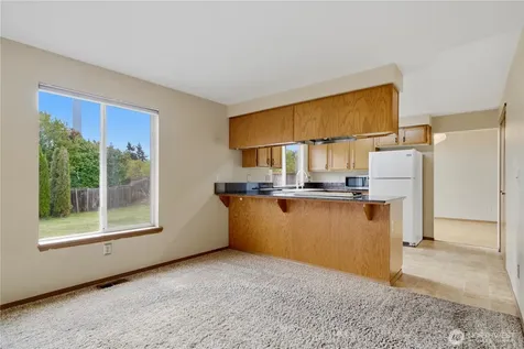 12402 107th Place NE Kirkland WA 98034