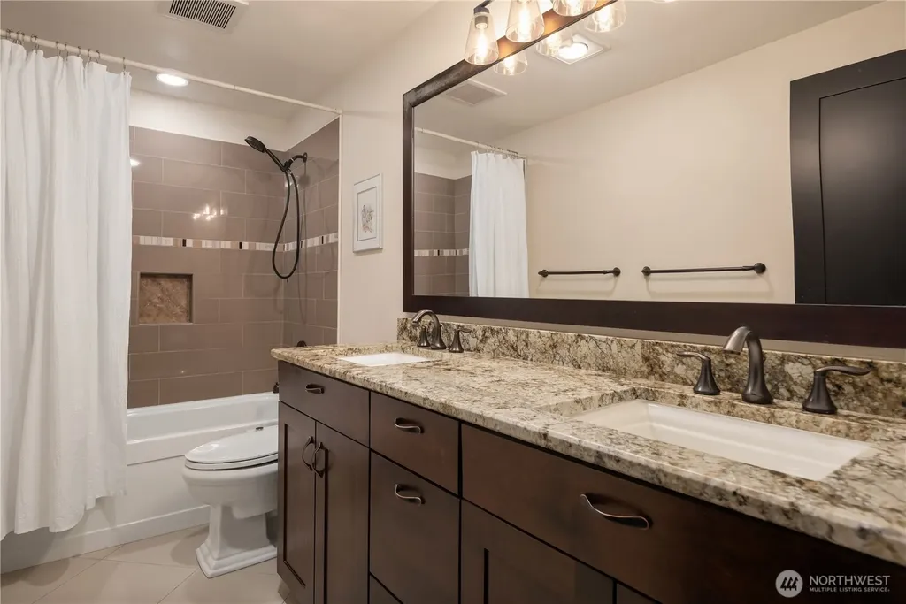 17206 SE 46th Street Bellevue WA 98006