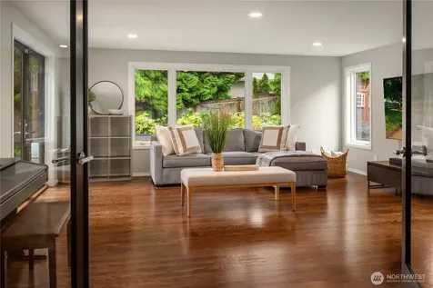17206 SE 46th Street Bellevue WA 98006
