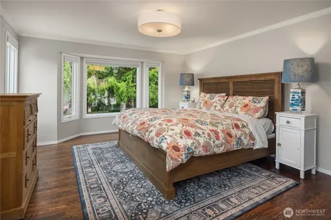 17206 SE 46th Street Bellevue WA 98006