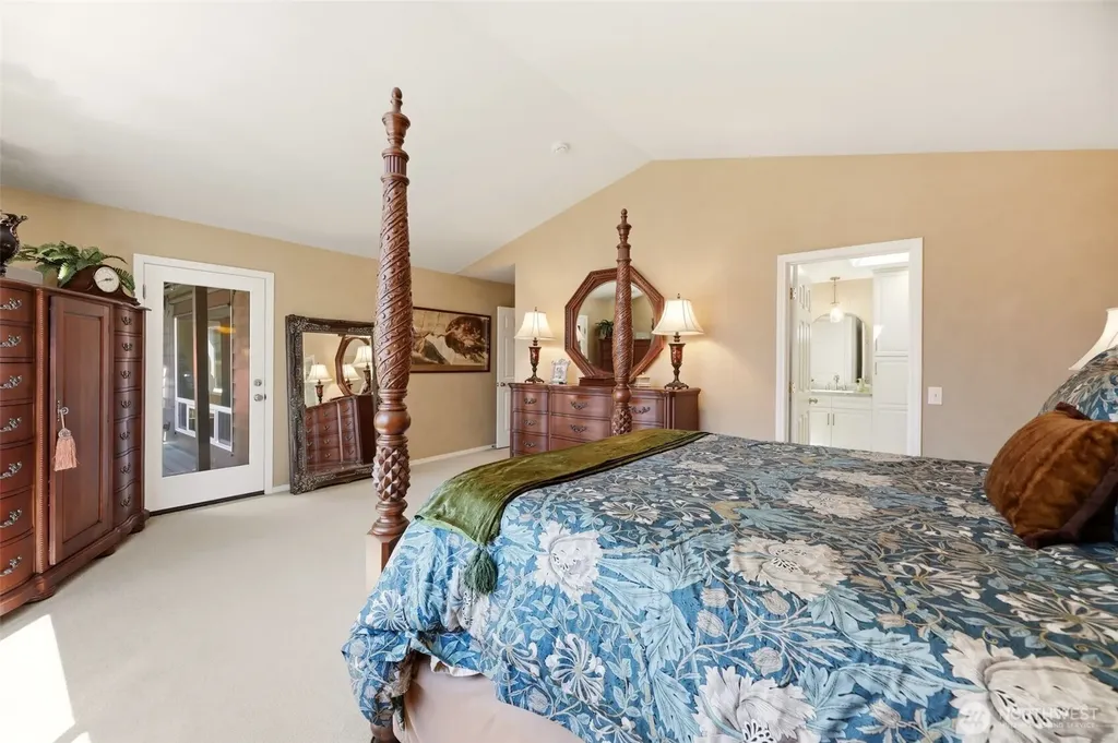 17806 Oxford Drive Arlington WA 98223
