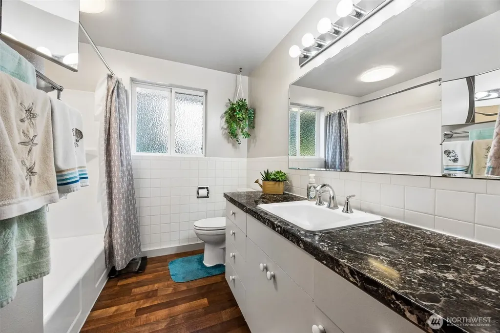 3311 Crystal Springs Road W University Place WA 98466