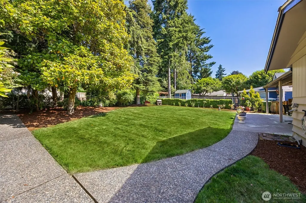3311 Crystal Springs Road W University Place WA 98466