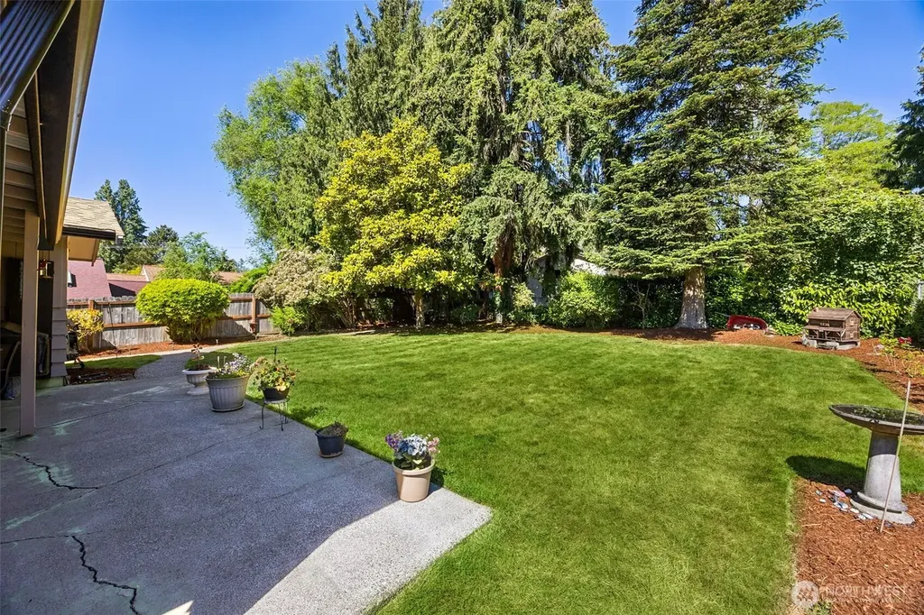 3311 Crystal Springs Road W University Place WA 98466