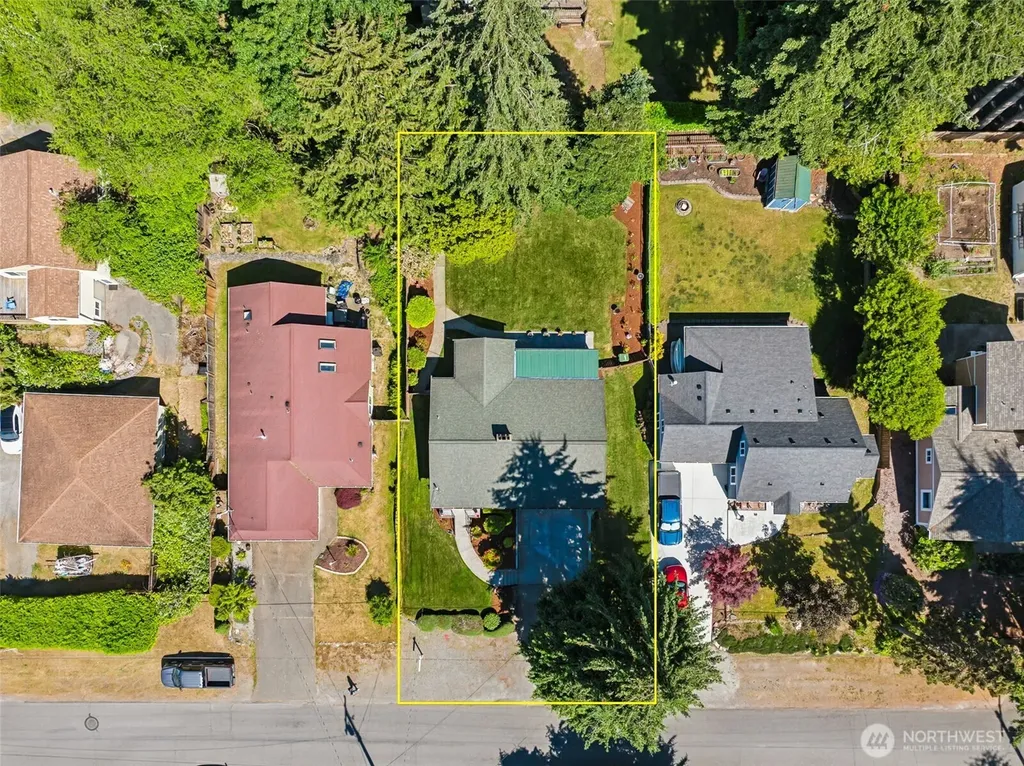 3311 Crystal Springs Road W University Place WA 98466