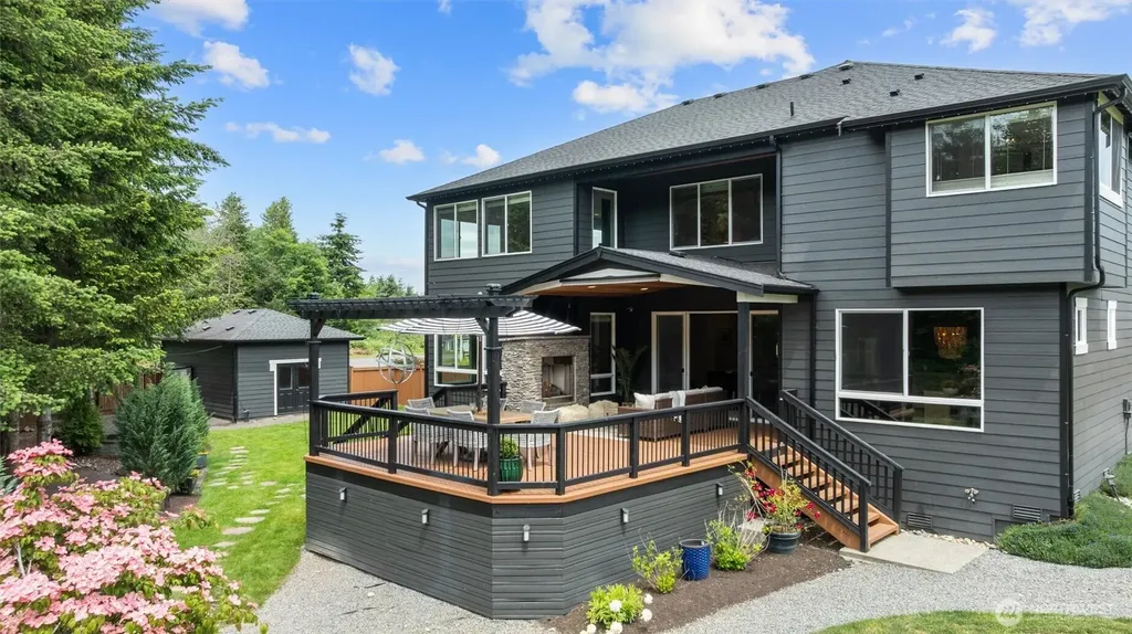 16714 60th Drive NW Stanwood WA 98292