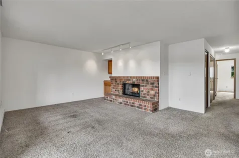 1018 S 312th Street Federal Way WA 98003