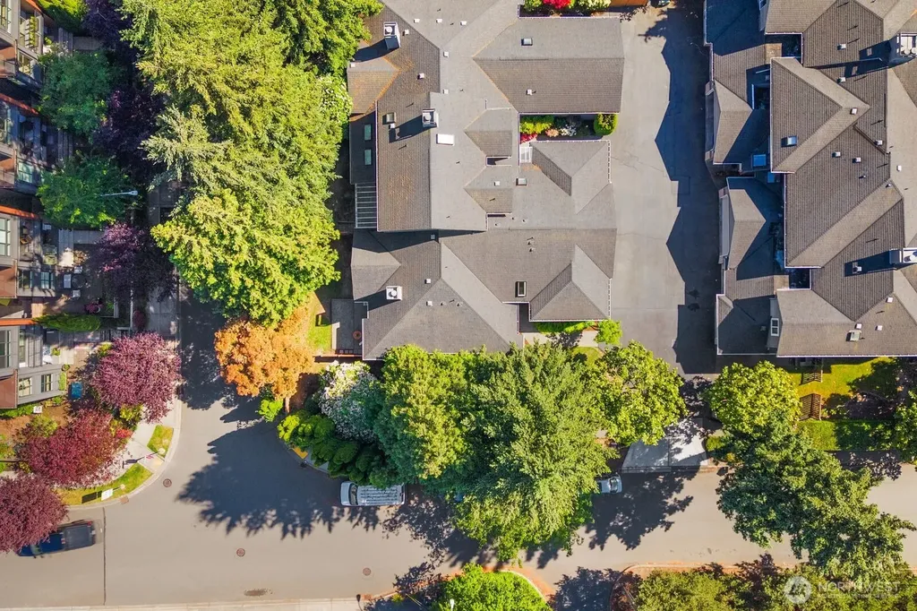 325 7th Avenue S Kirkland WA 98033
