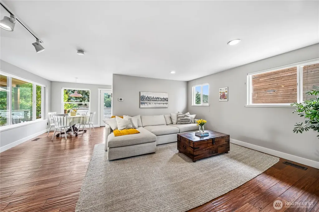 18288 S West View Road Mount Vernon WA 98274