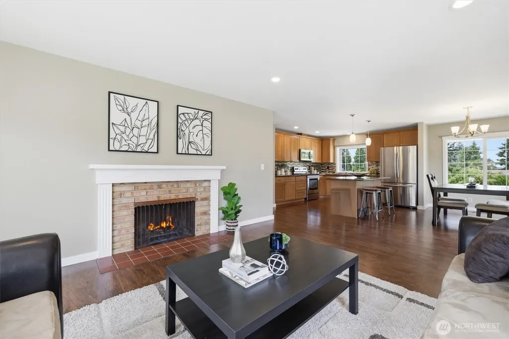 21020 98th Avenue S Kent WA 98031