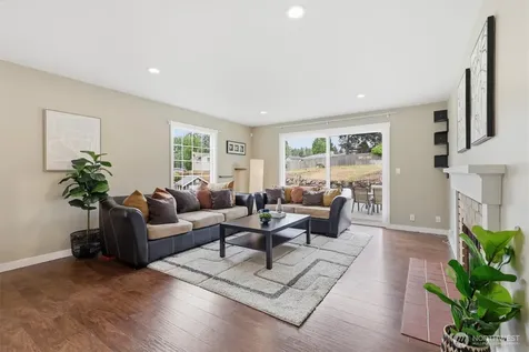 21020 98th Avenue S Kent WA 98031
