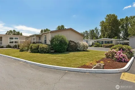 10702 63rd Street Puyallup WA 98372