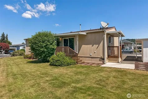 10702 63rd Street Puyallup WA 98372