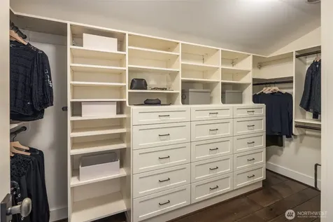 1010 6th Street W Kirkland WA 98033