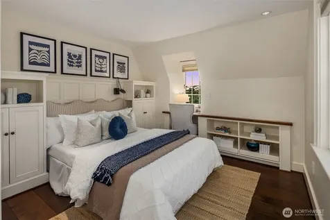 1010 6th Street W Kirkland WA 98033