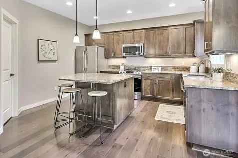 23893 SE 284th Place Maple Valley WA 98038