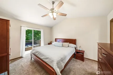7624 52nd Avenue E Tacoma WA 98443