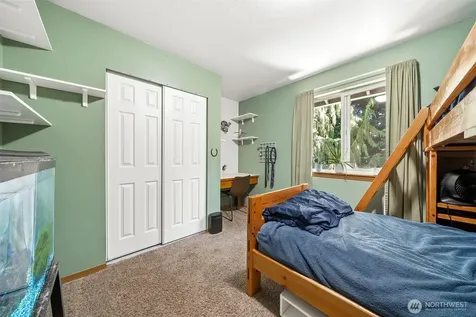 7624 52nd Avenue E Tacoma WA 98443