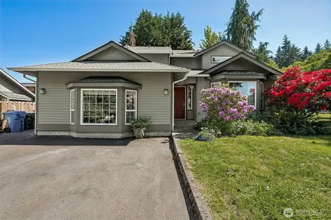 7624 52nd Avenue E Tacoma WA 98443