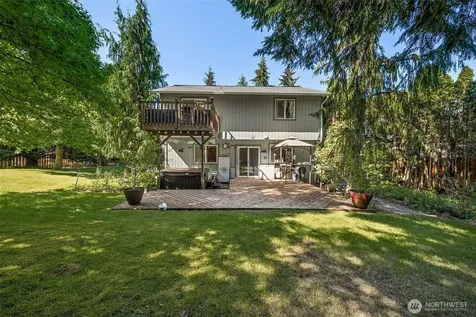 7624 52nd Avenue E Tacoma WA 98443