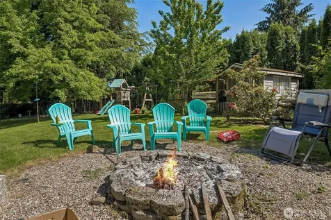 7624 52nd Avenue E Tacoma WA 98443
