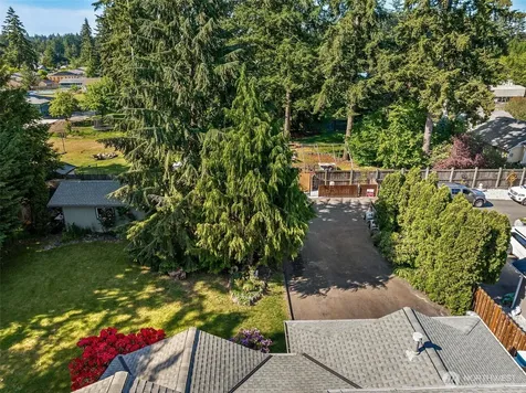 7624 52nd Avenue E Tacoma WA 98443