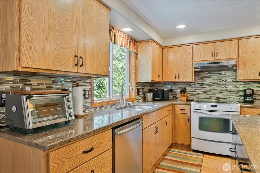 2539 E Lynnwood Drive Longview WA 98632