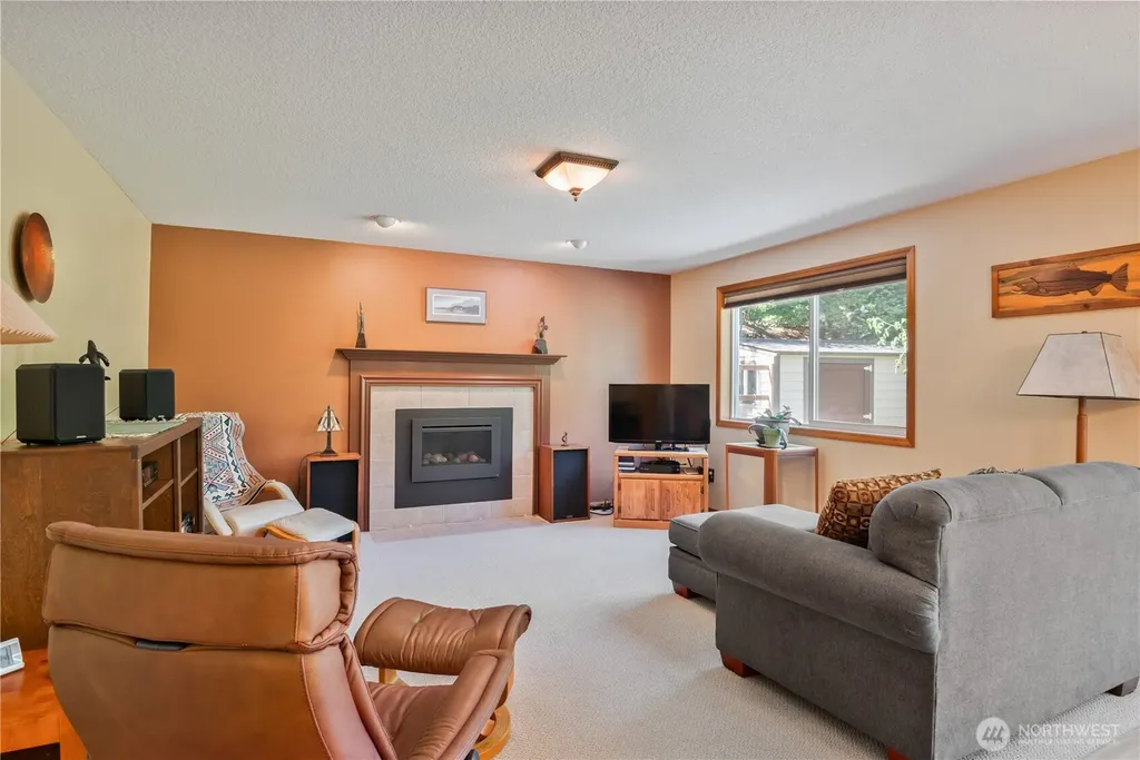 2539 E Lynnwood Drive Longview WA 98632