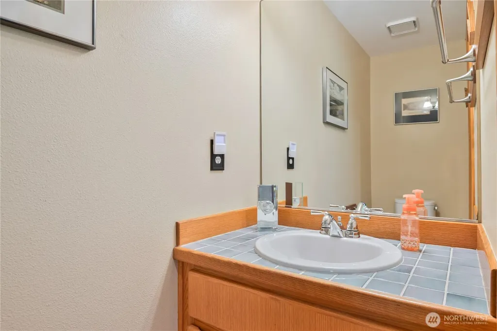 2539 E Lynnwood Drive Longview WA 98632