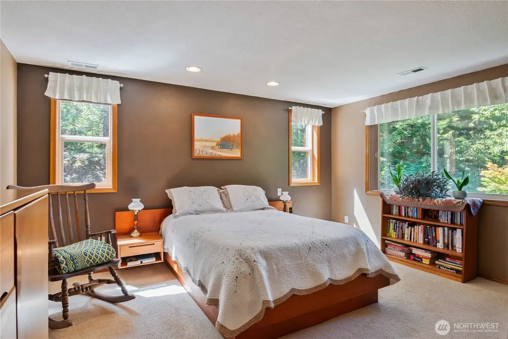 2539 E Lynnwood Drive Longview WA 98632