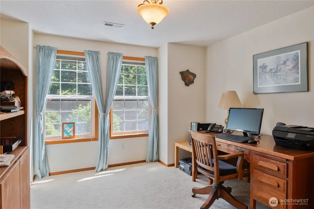 2539 E Lynnwood Drive Longview WA 98632
