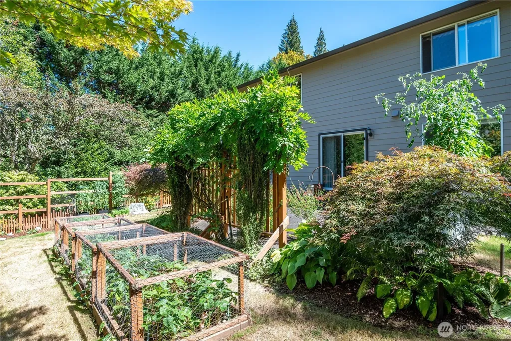 2539 E Lynnwood Drive Longview WA 98632