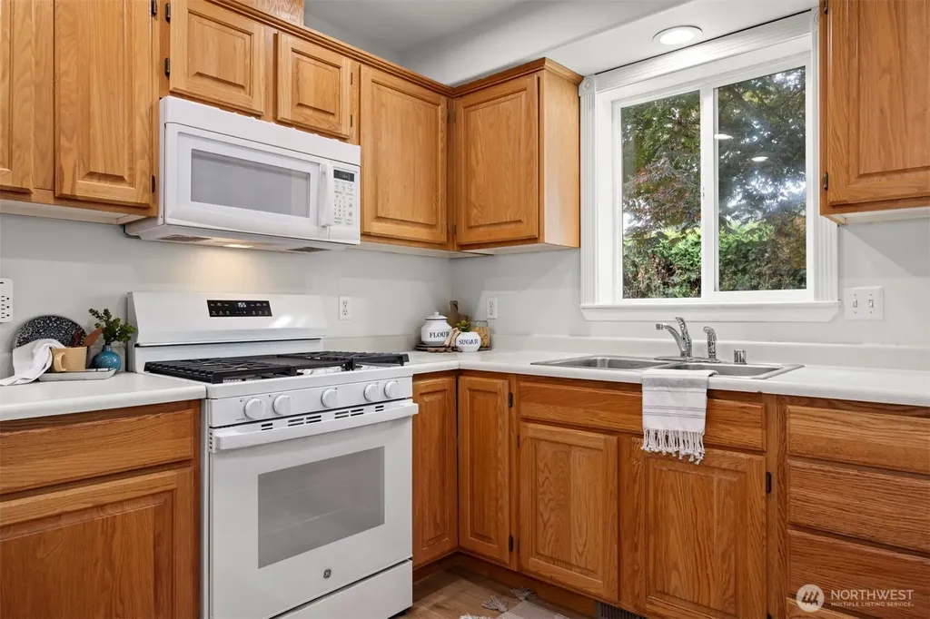 103 Woodfield Court Lynden WA 98264