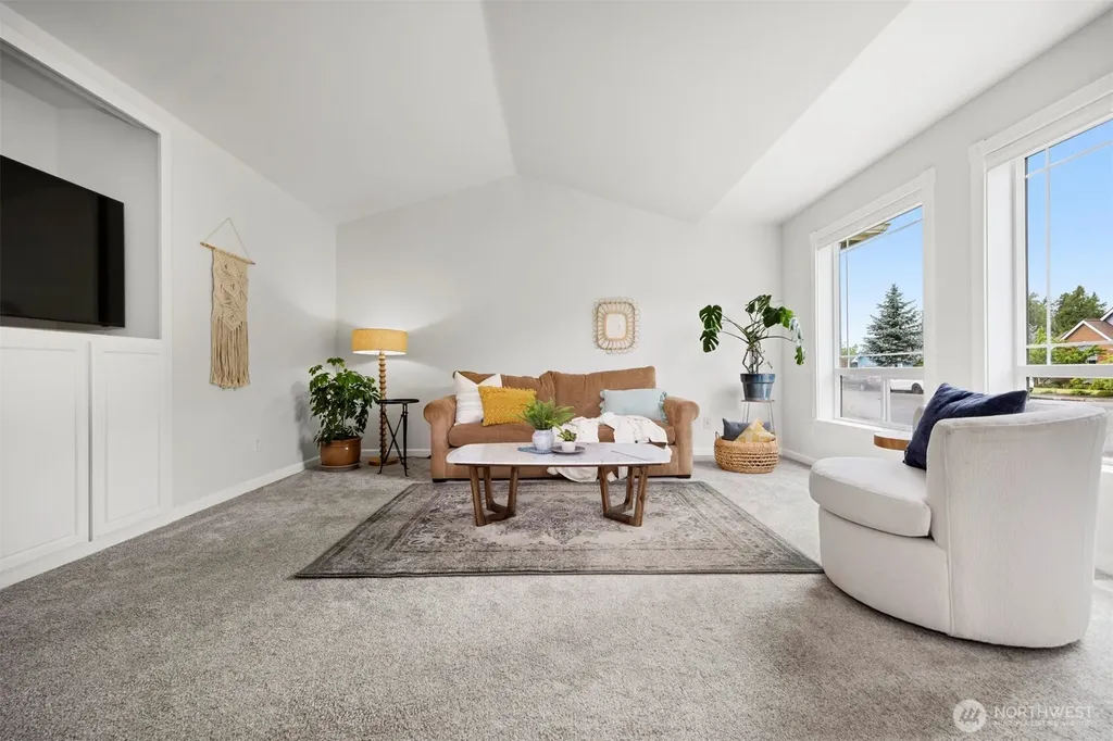 103 Woodfield Court Lynden WA 98264