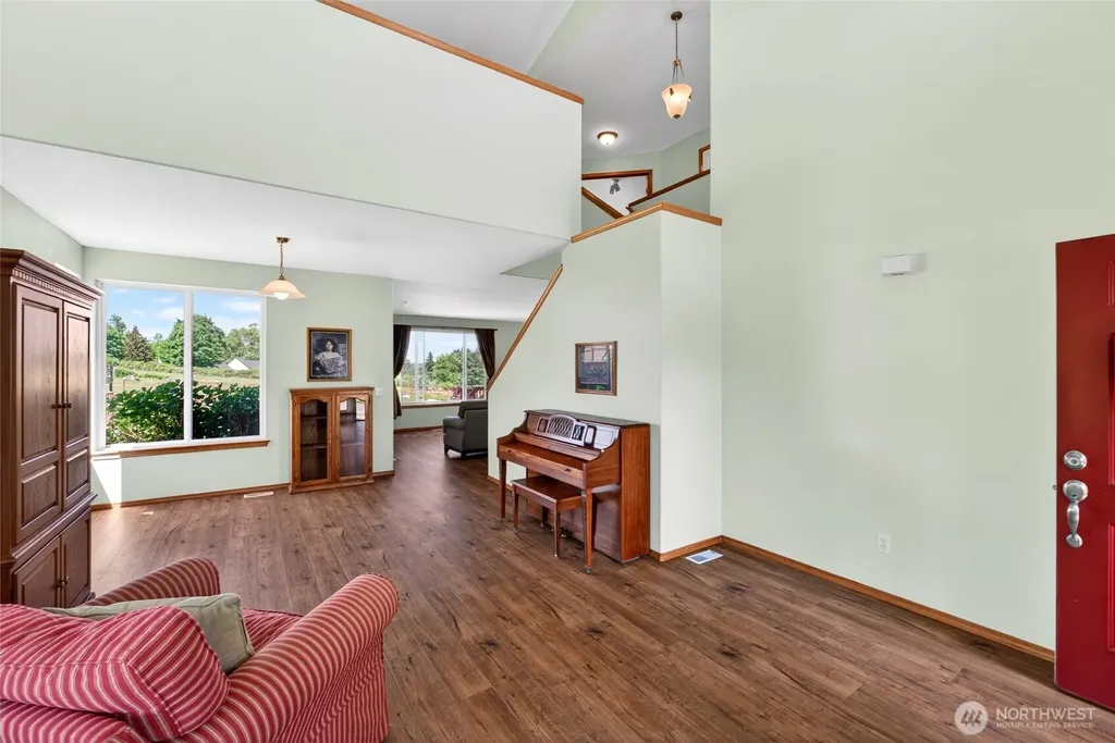 7101 82nd Street Ct E Puyallup WA 98371