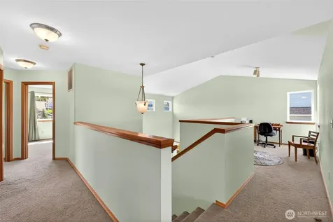 7101 82nd Street Ct E Puyallup WA 98371
