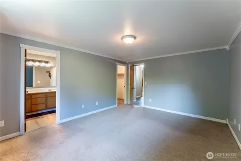 1230 30th Avenue Ct SW Puyallup WA 98373