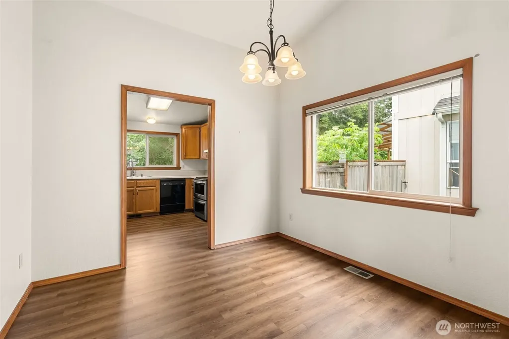5612 Vincent Court SE Lacey WA 98513