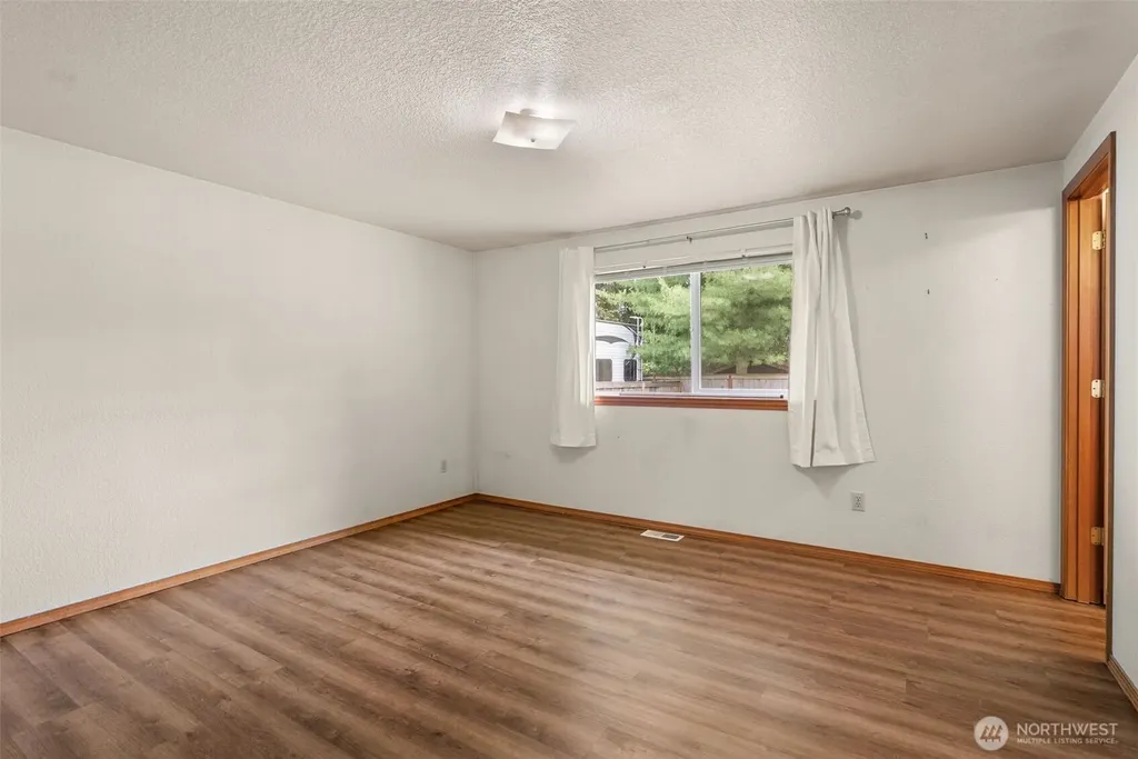 5612 Vincent Court SE Lacey WA 98513