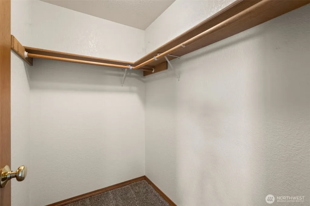 5612 Vincent Court SE Lacey WA 98513