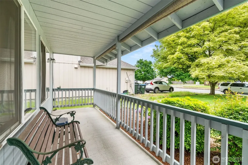 5612 Vincent Court SE Lacey WA 98513