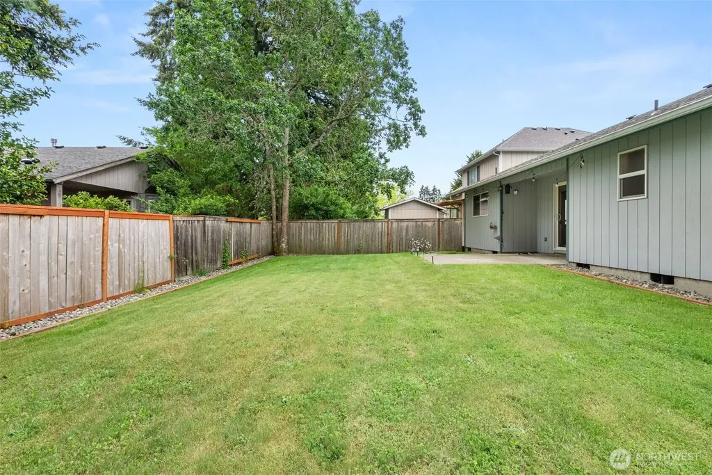 5612 Vincent Court SE Lacey WA 98513