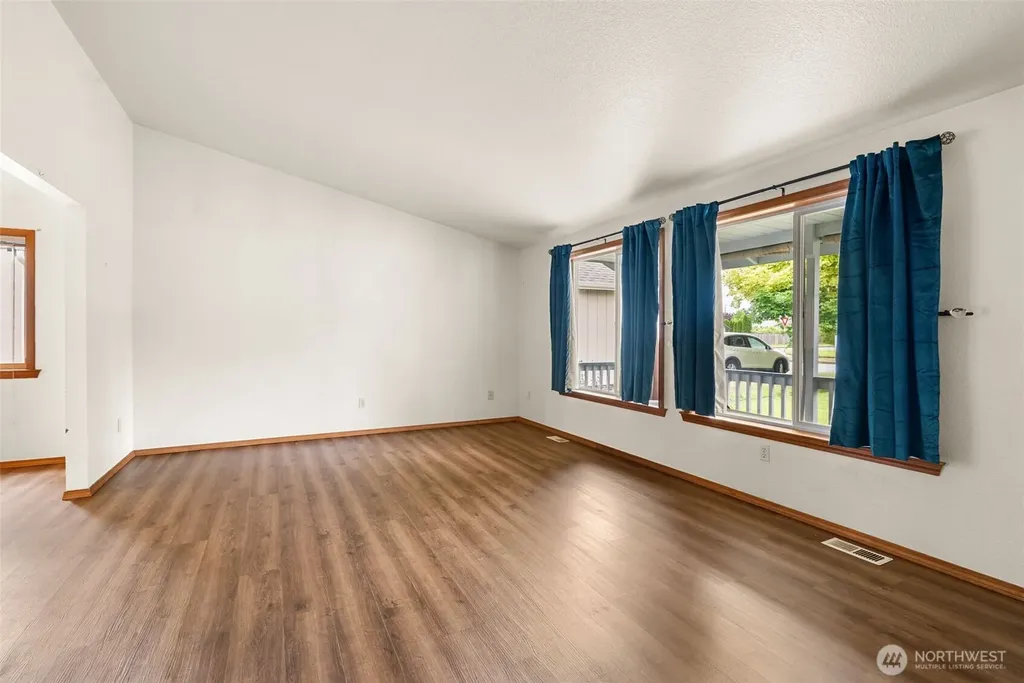 5612 Vincent Court SE Lacey WA 98513