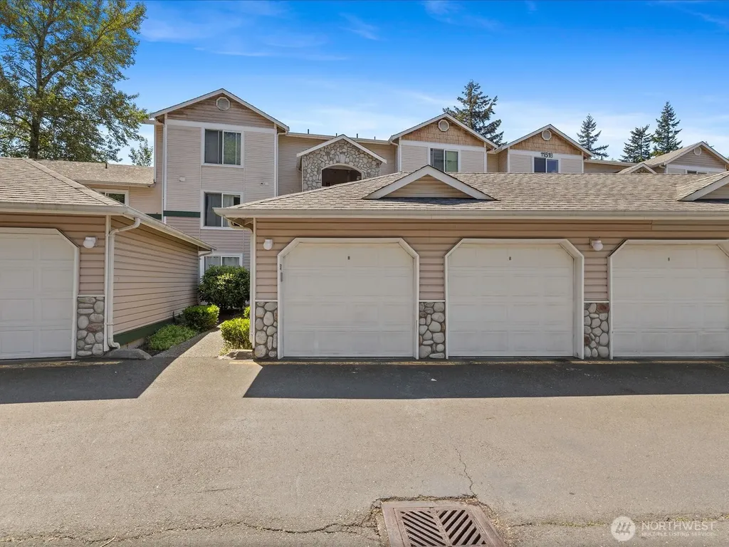 11518 12th Avenue W Everett WA 98204