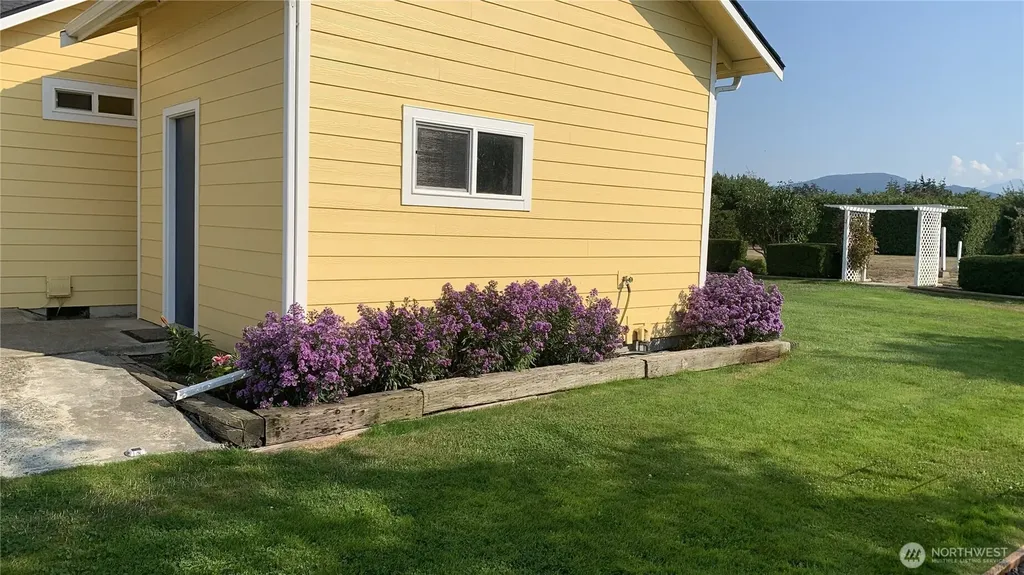 131 Timothy Lane Sequim WA 98382