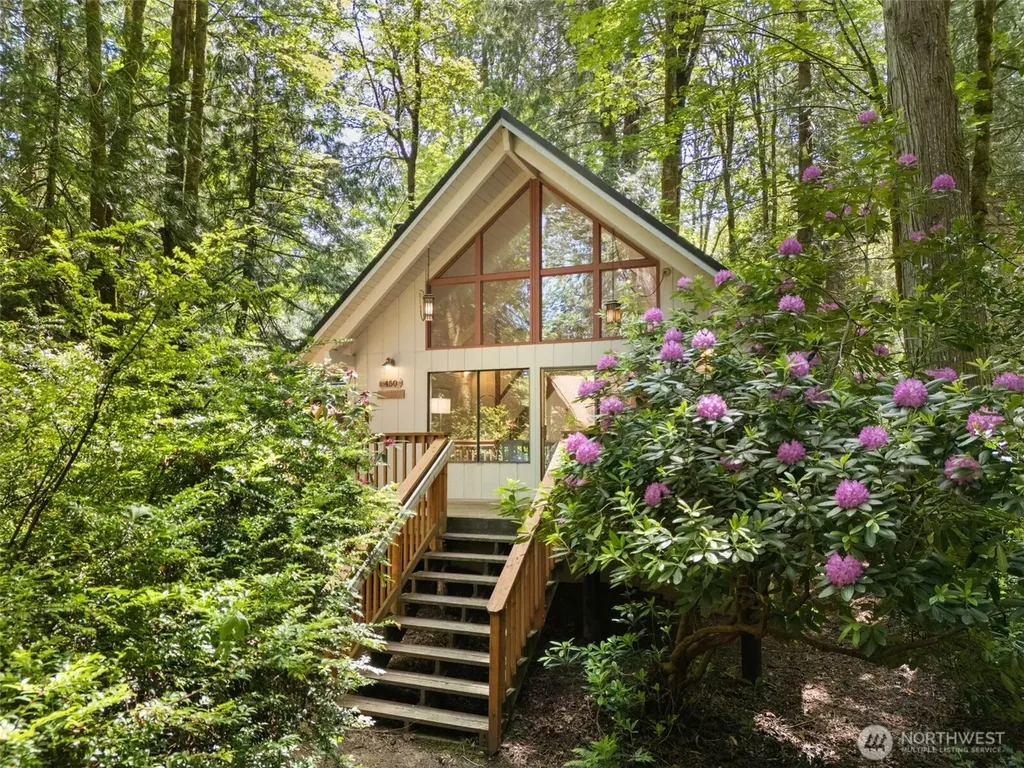 450 E Pointes Drive E Shelton WA 98584