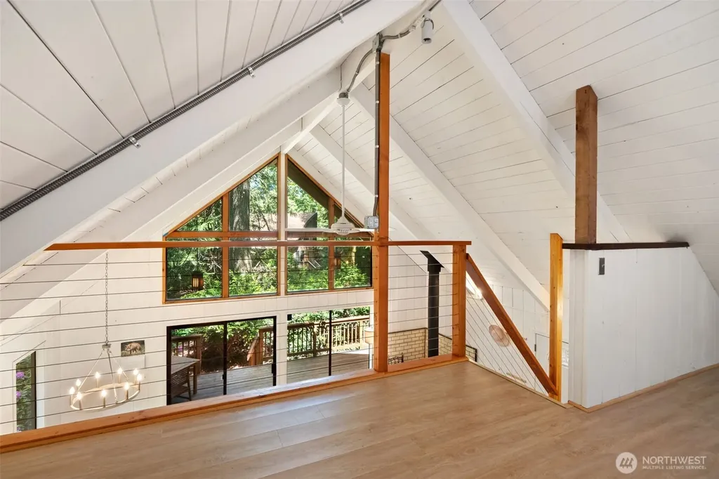 450 E Pointes Drive E Shelton WA 98584