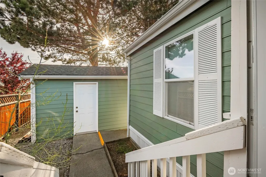 4751 Birch Bay Lynden Road Blaine WA 98230